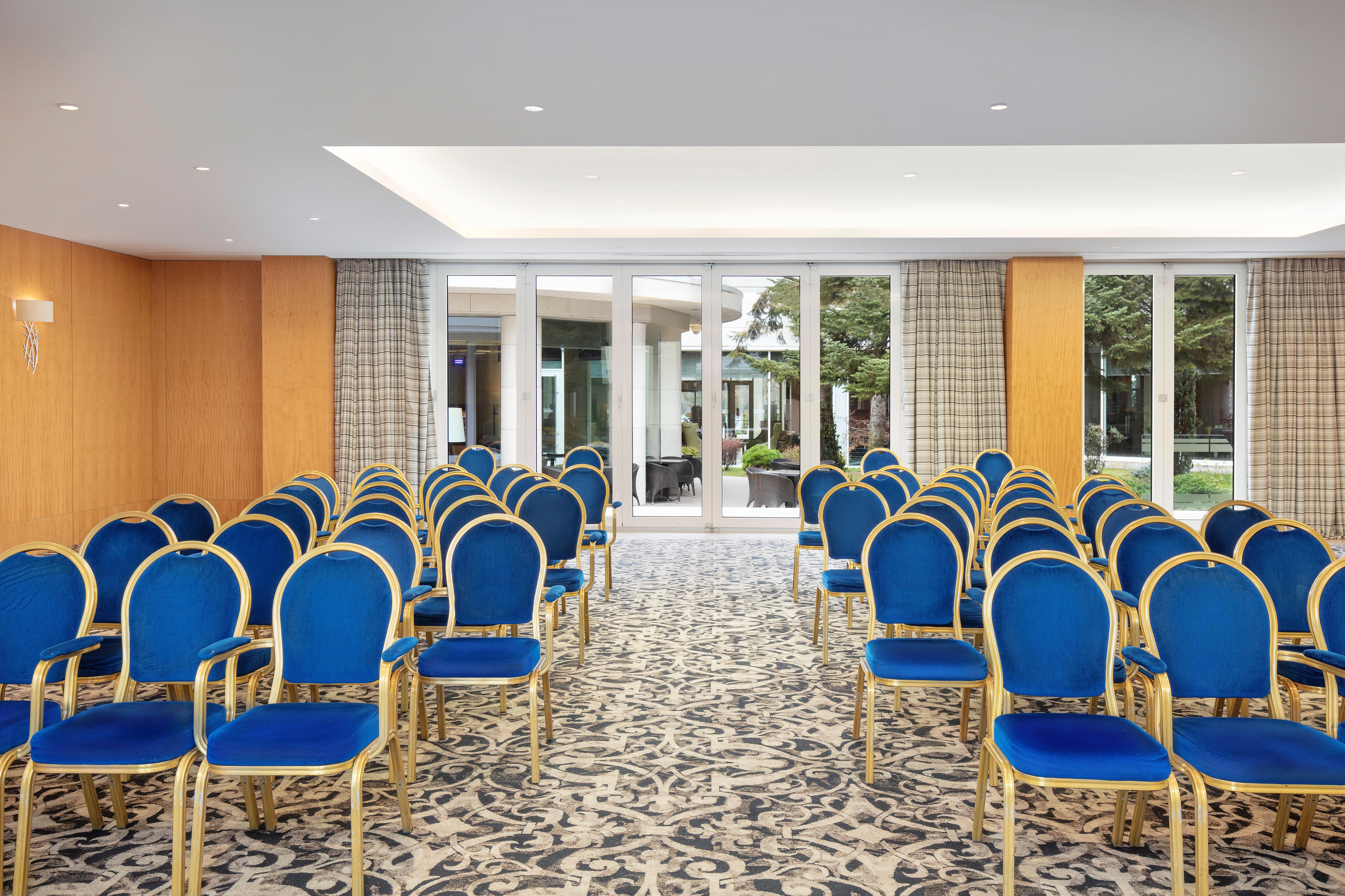 Hotel Crowne Plaza By Ihg Bucureşti