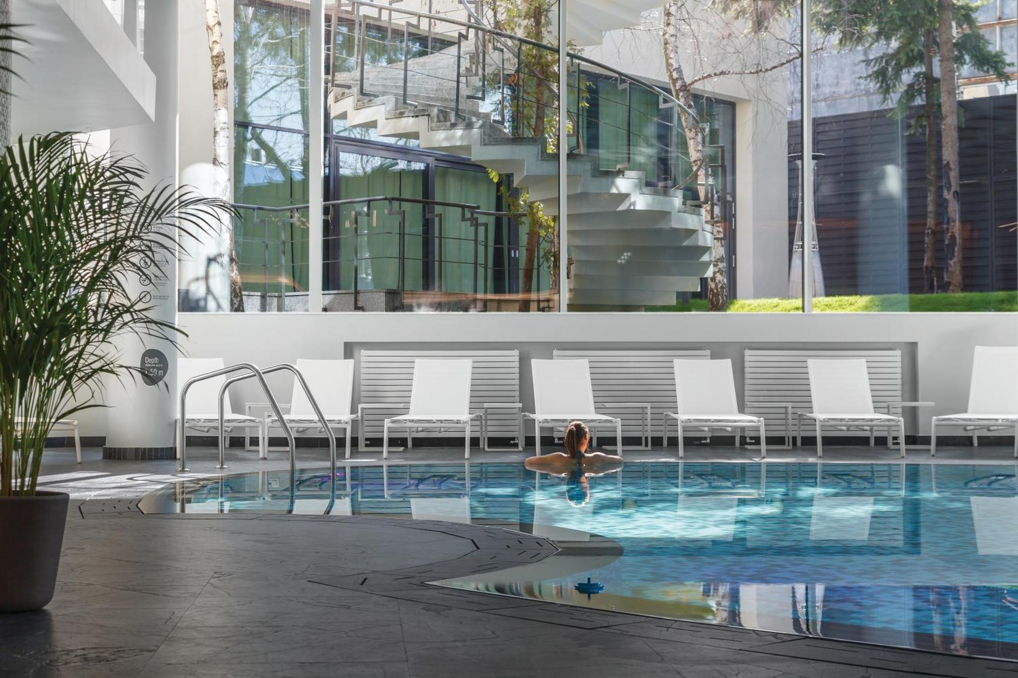 Hotel Crowne Plaza By Ihg 4*
